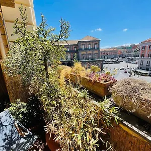 Sul Teatro San Carlo Apartment Naples