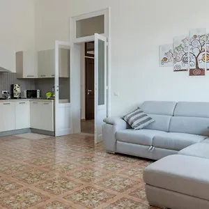 Le Di Franca Apartment Trapani