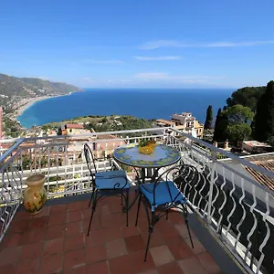  Apartment Wonderful View Italien